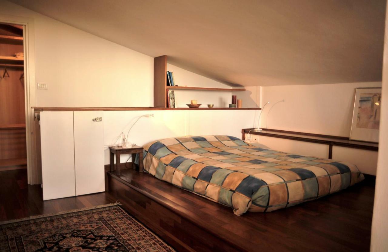 B&B Fiera - Mini Attico Bolonia Zewnętrze zdjęcie