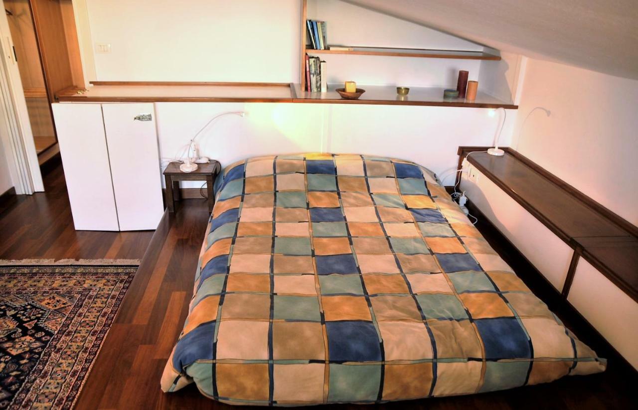 B&B Fiera - Mini Attico Bolonia Zewnętrze zdjęcie